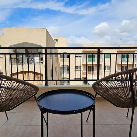 Phaedrus Living Avenue Lejlighed *