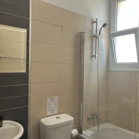 Phaedrus Living Avenue Apartment