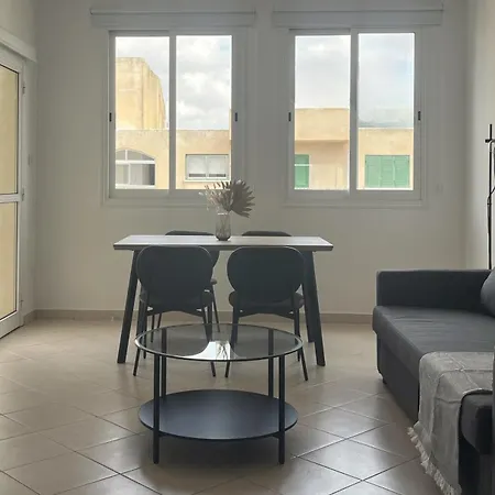 Apartment Phaedrus Living Avenue *